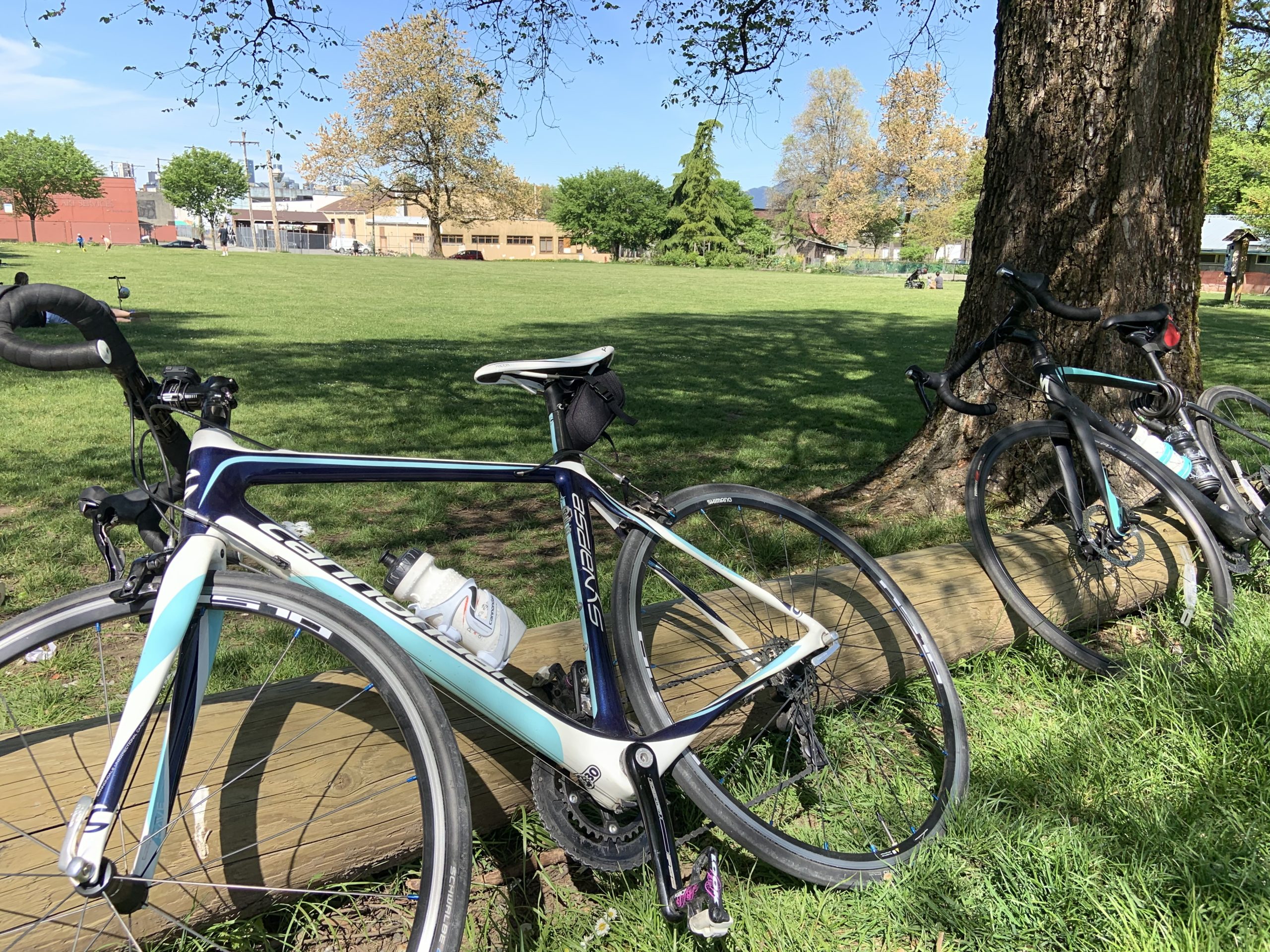 social-distancing-bikes